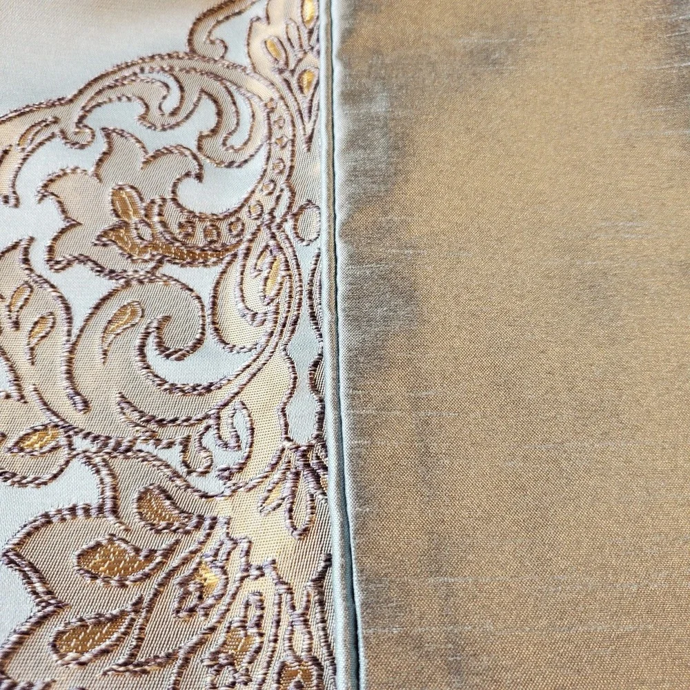 Set Of 2 Chic Home Design Ruffle Floral 1 Standard Pillow Sham And 1 Euro Sham‎